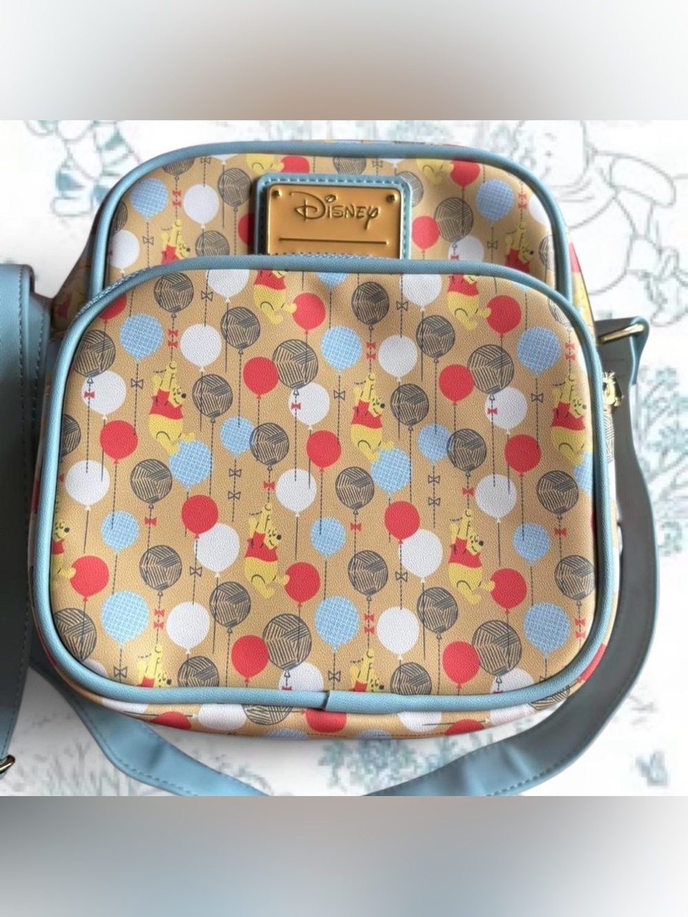 Disney Loungefly Winnie the Pooh Crossbody Bag with Balloon Print
